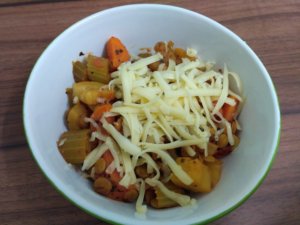 Zeleninové ragú na bolonský spôsob - porcia so syrom